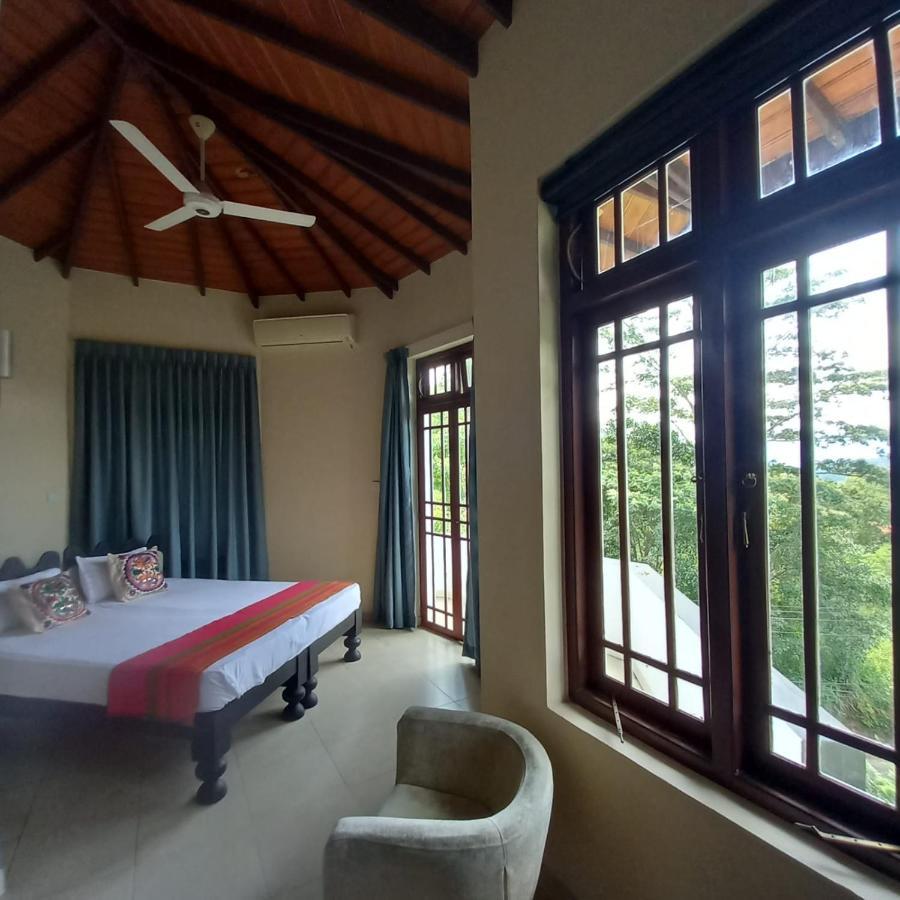 Crown Hills Kandy Inn Экстерьер фото