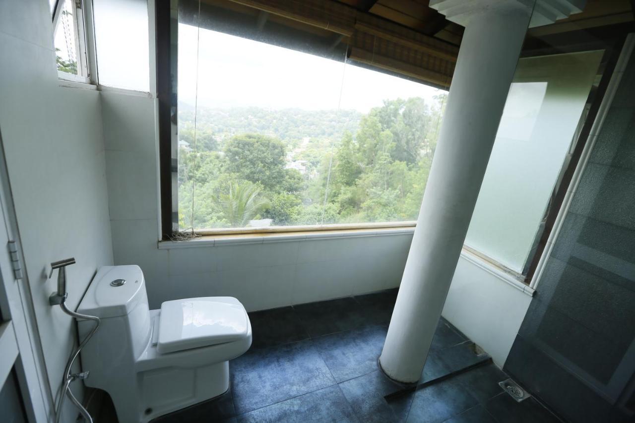 Crown Hills Kandy Inn Экстерьер фото