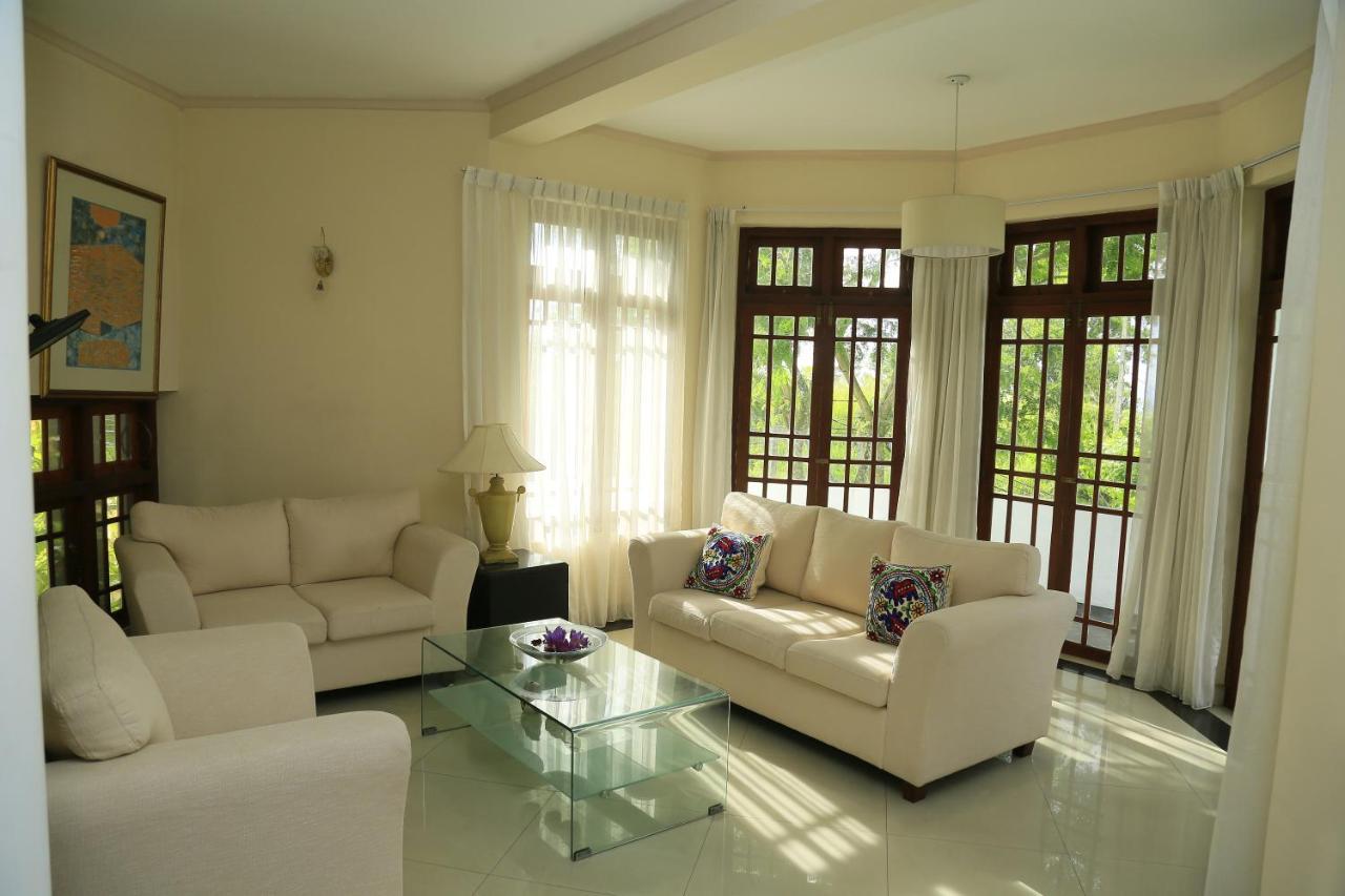 Crown Hills Kandy Inn Экстерьер фото